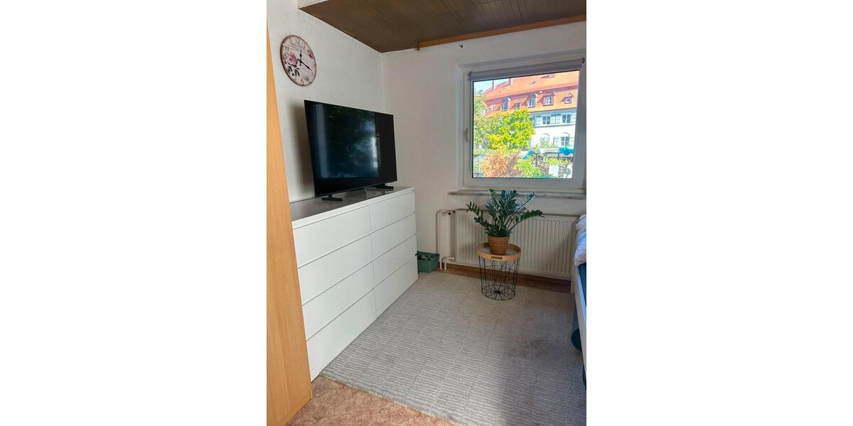 Etagenwohnung Nürnberg Gibitzenhof - 1 Zimmer, 30 m&sup2;, 450&euro; | Angebot:27554130