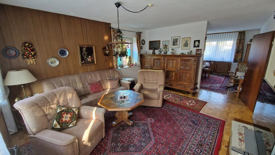 Reihenhaus Nürnberg Gebersdorf - 7.5 Zimmer, 140 m&sup2;, 595.000&euro; | Angebot:23820911