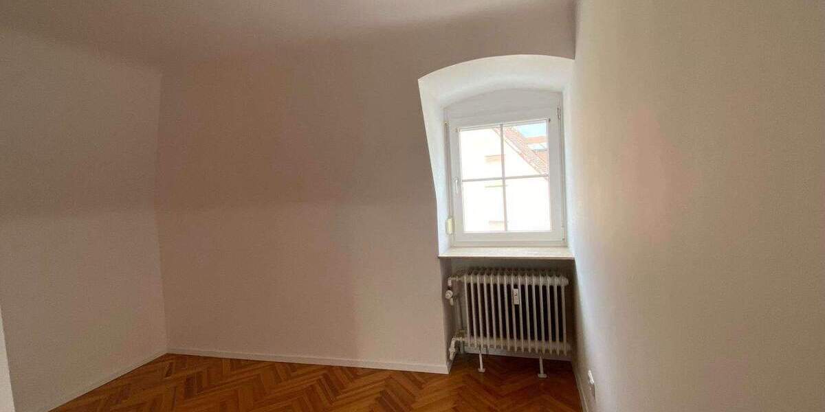 Etagenwohnung Forchheim - 3 Zimmer, 71 m&sup2;, 820&euro; | Angebot:25681919
