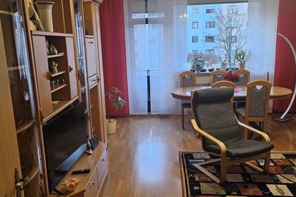 3-Zimmer-Wohnung mit Balkon, Aufzug und Tiefgaragenstellplatz 3 zimmer