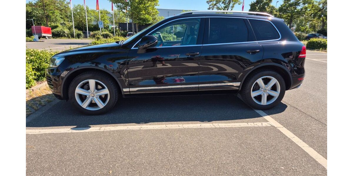 VW Touareg 226.700 km 12.900 &euro; Erlangen 91056