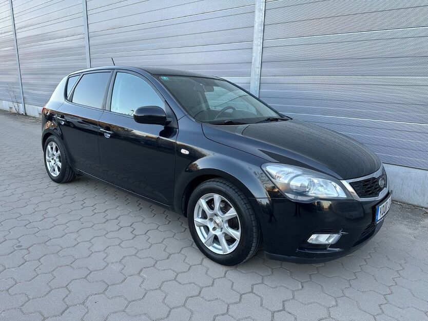 Kia ceed / Ceed 194.694 km 2.999 € Fürth 90763