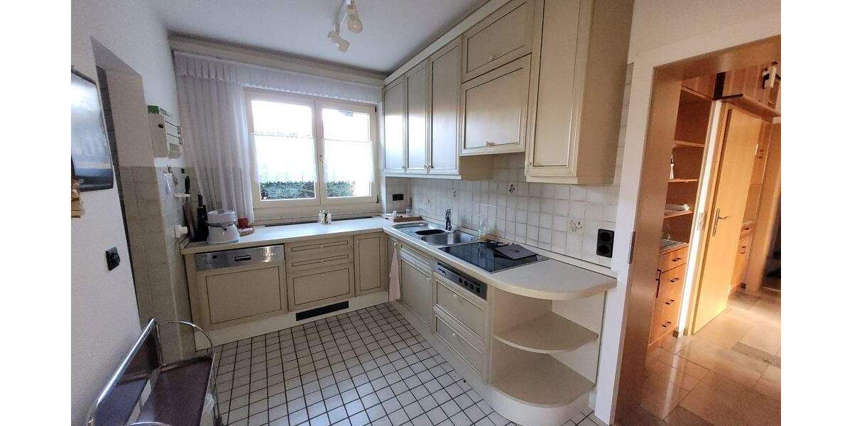 Einfamilienhaus Nürnberg Neukatzwang - 5 Zimmer, 190 m&sup2;, 1.900&euro; | Angebot:24678180