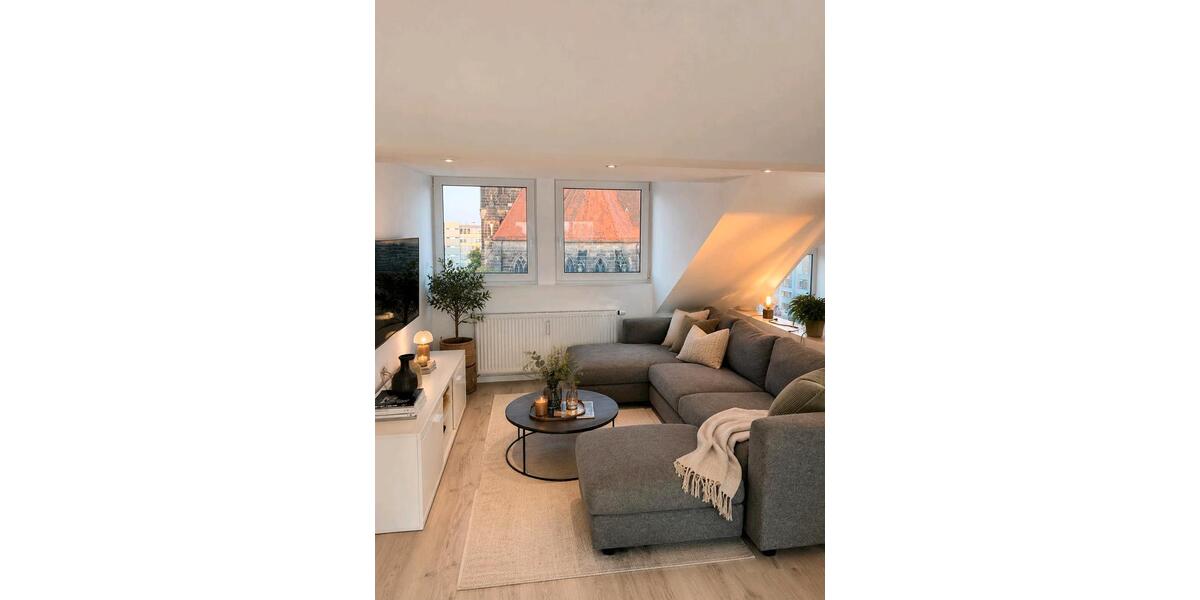 Dachgeschoßwohnung Nürnberg Gleißhammer - 4 Zimmer, 100 m&sup2;, 349.000&euro; | Angebot:27133431