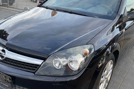 Opel Astra 126.000 km 2.490 &euro; Nürnberg 90431