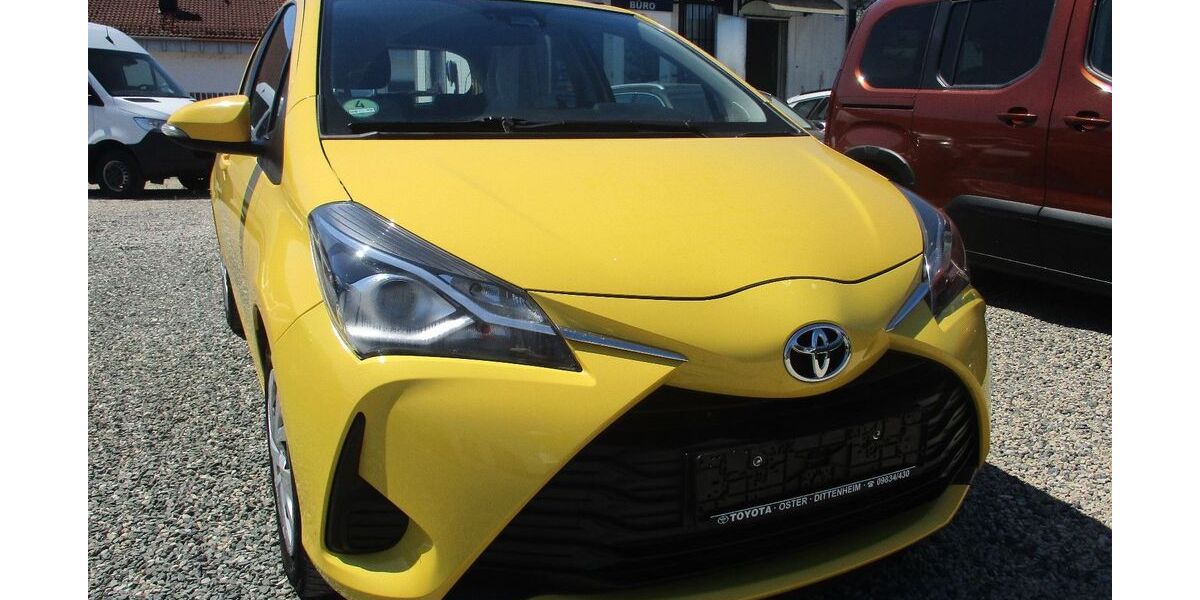 Toyota Yaris 201.000 km 5.999 &euro; Nürnberg 90431