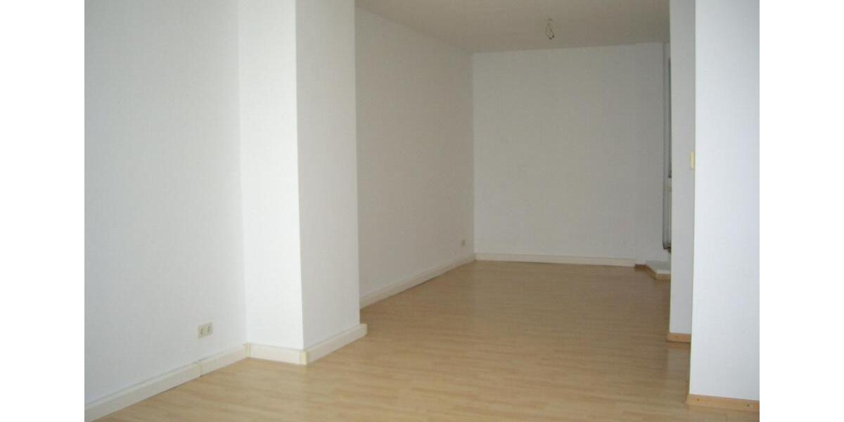 Erdgeschoßwohnung Nürnberg Hasenbuck - 5 Zimmer, 140 m&sup2;, 1.200&euro; | Angebot:21597782