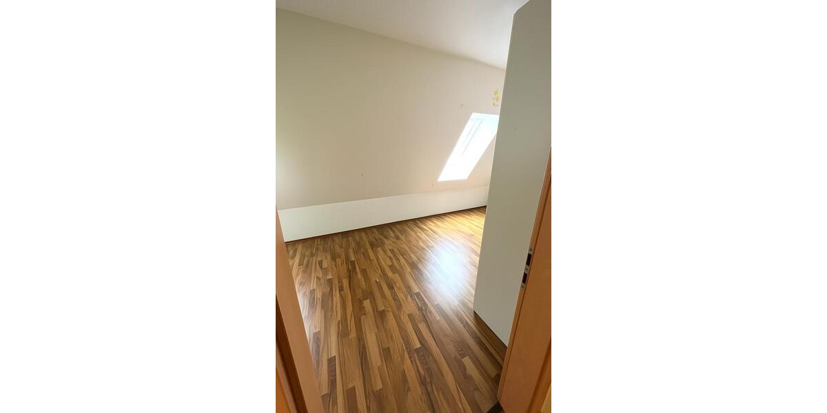 Doppelhaushälfte Hersbruck - 5 Zimmer, 110 m&sup2;, 319.000&euro; | Angebot:25392271