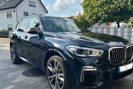 BMW X5 M50