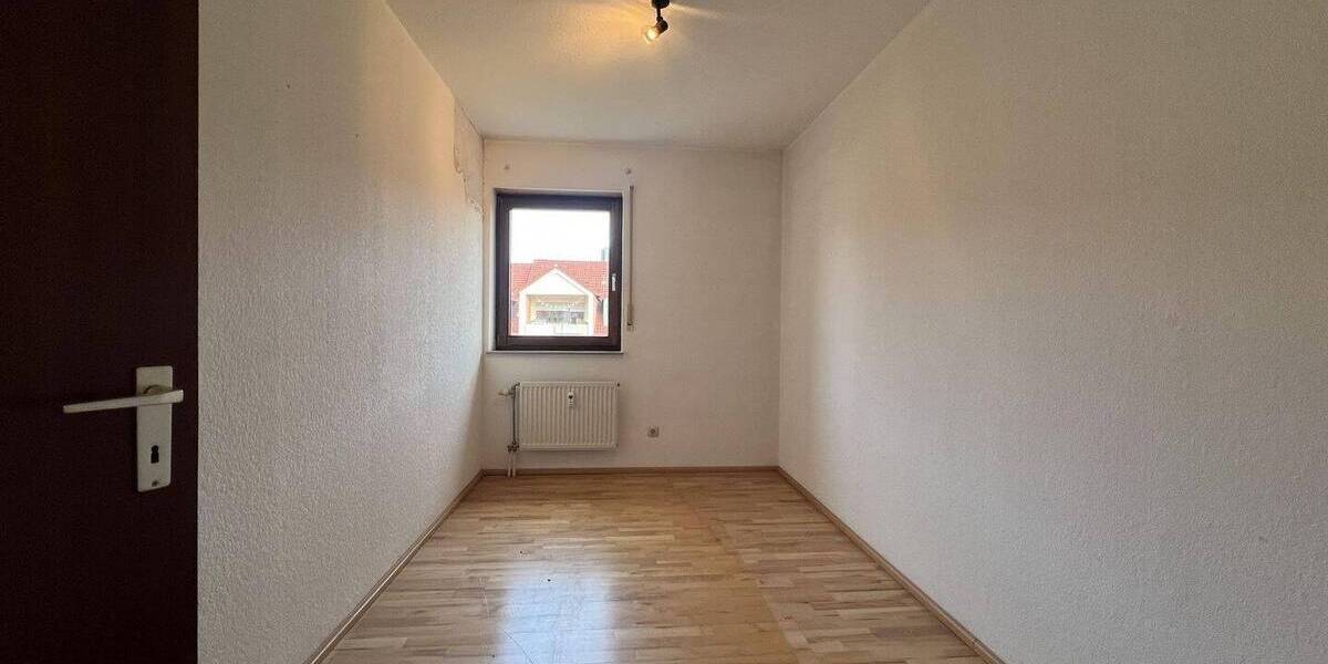 bezugsfreie 3-Zi.-ETW in ER-Büchenbach...Absolut ruhige Wohnlage 3 zimmer