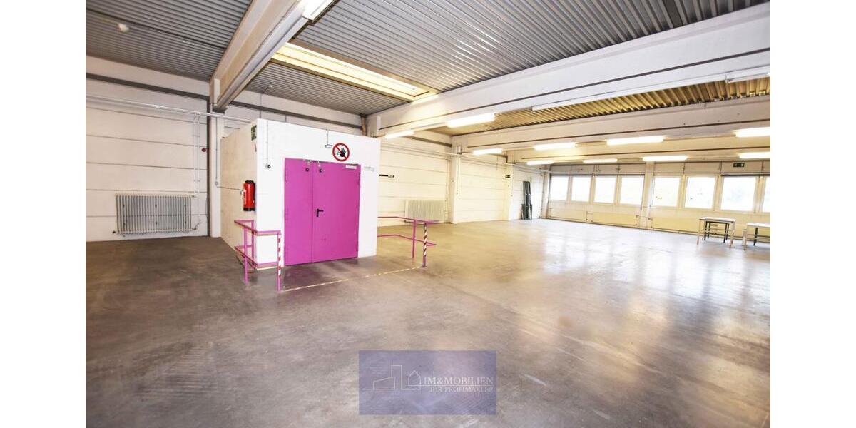 Gewerbeobjekt Erlangen Bruck - 5&euro; | Angebot:23224218