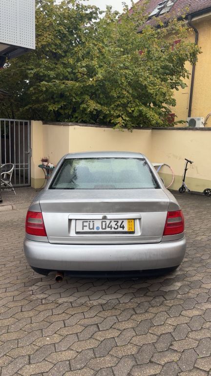 Audi A4 228.000 km 600 € Langenzenn 90579