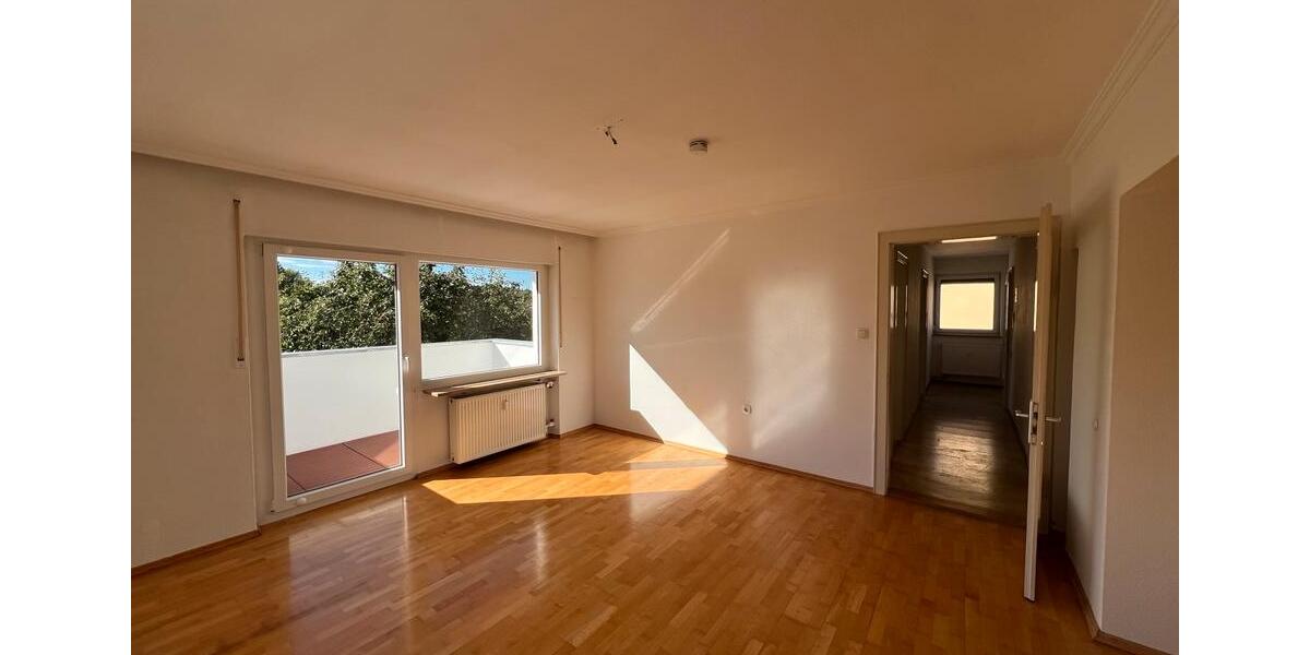 Etagenwohnung Roth - 1 Zimmer, 74 m&sup2;, 750&euro; | Angebot:27616405