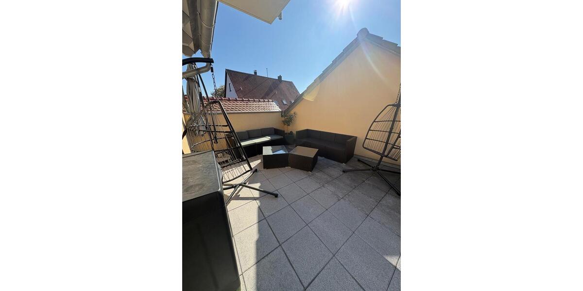 Etagenwohnung Heßdorf - 3 Zimmer, 84 m&sup2;, 920&euro; | Angebot:27609523