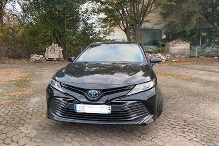 Toyota Camry 227.000 km 16.200 € Nürnberg 90451