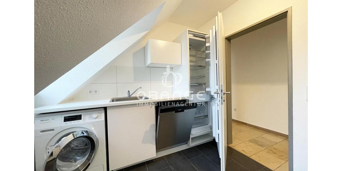Dachgeschoßwohnung Nürnberg Gärten hinter der Veste - 3 Zimmer, 71 m&sup2;, 1.150&euro; | Angebot:25944106