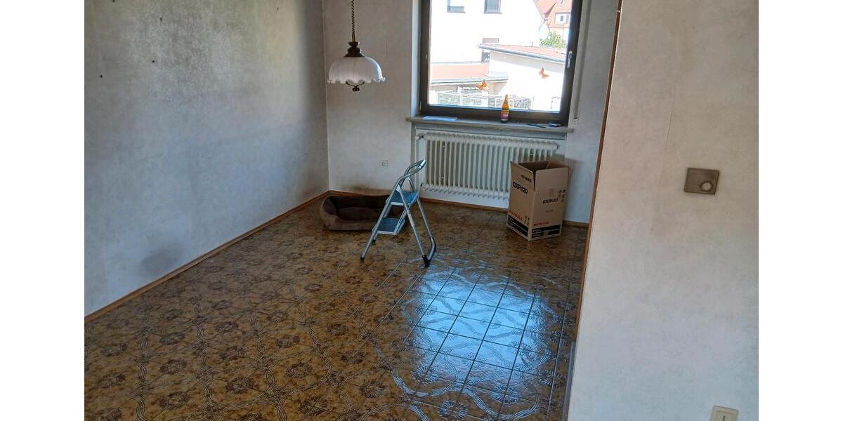 Einfamilienhaus Baiersdorf - 8 Zimmer, 180 m&sup2;, 575.000&euro; | Angebot:26355207