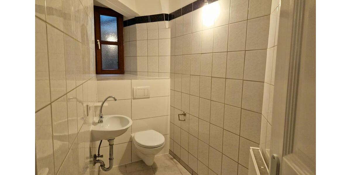 Erdgeschoßwohnung Nürnberg Gibitzenhof - 4 Zimmer, 160 m&sup2;, 1.520&euro; | Angebot:26481345