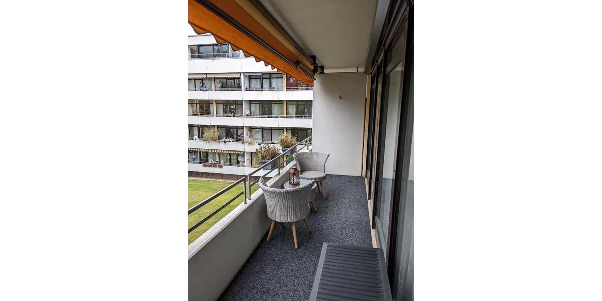 Dachgeschoßwohnung Fürth Südstadt - 2 Zimmer, 64 m&sup2;, 249.000&euro; | Angebot:24830429