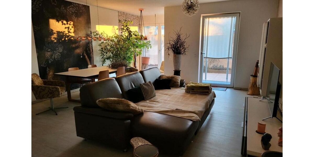 Erdgeschoßwohnung Neuendettelsau - 3 Zimmer, 90 m&sup2;, 375.000&euro; | Angebot:24611126