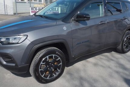 Jeep Compass 101.400 km 19.900 &euro; Fürth 90763