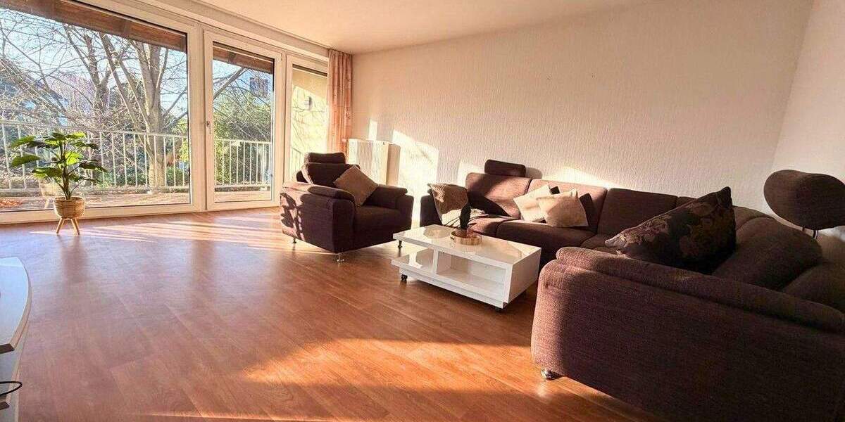 Mehrfamilienhaus, Wohnhaus Herzogenaurach - 4 Zimmer, 98 m&sup2;, 345.000&euro; | Angebot:25747705