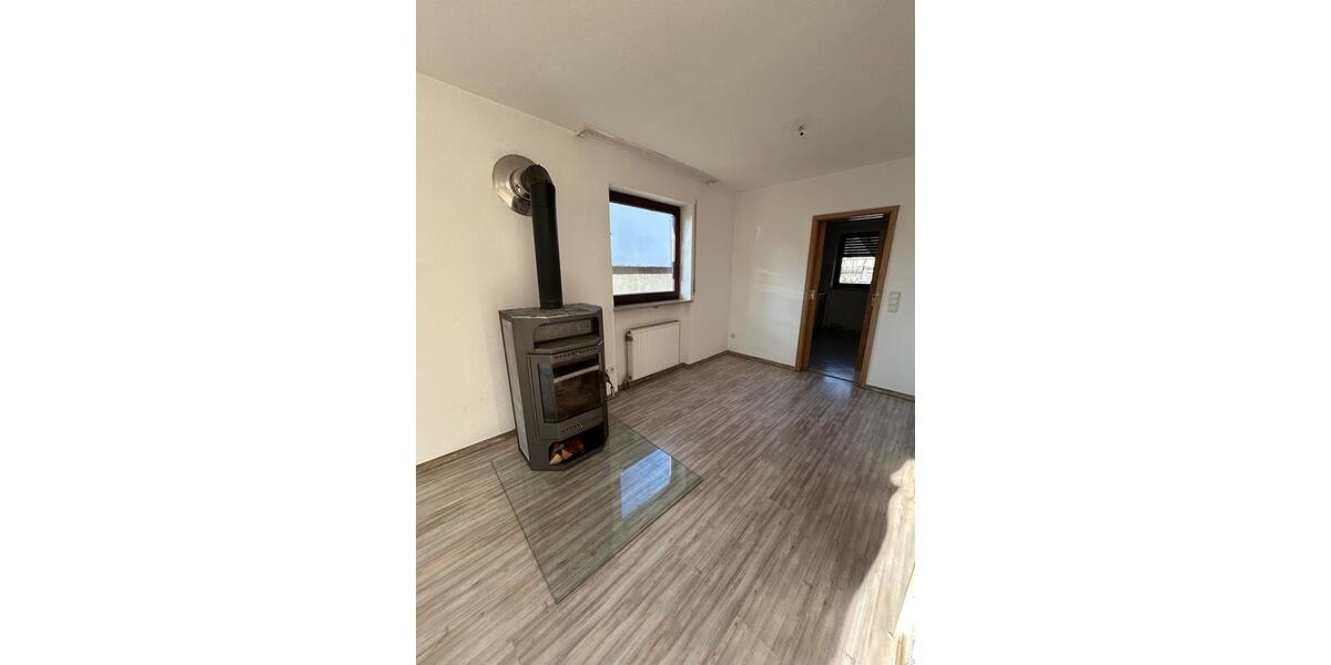 Doppelhaushälfte in Eckental-Forth 4 zimmer