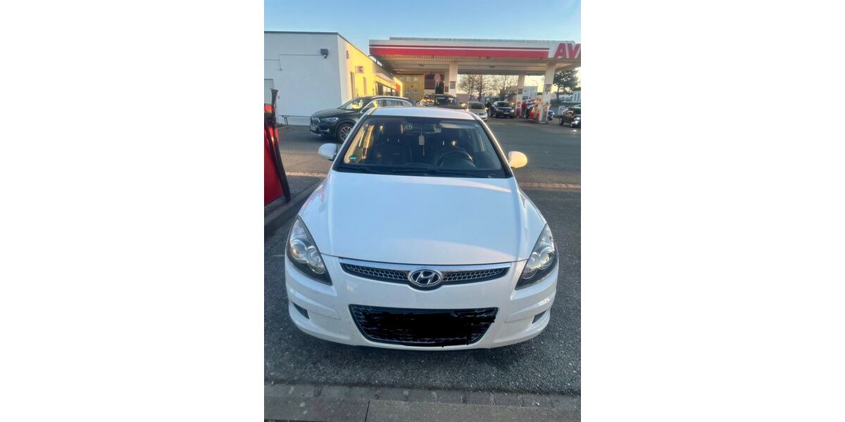 Hyundai i30 187.000 km 1.750 &euro; Schwabach 91126