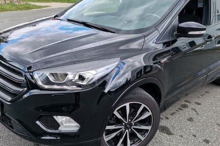 Ford Kuga 154.000 km 12.199 &euro; Fürth 90762