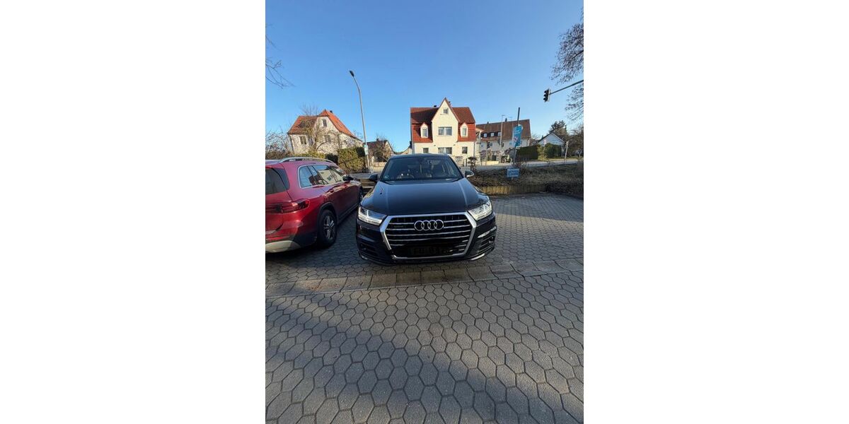 Audi Q7 235.000 km 23.000 &euro; Fürth 90763