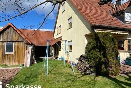 Haus Roßtal Buttendorf - 5 Zimmer, 130 m&sup2;, 449.000&euro; | Angebot:26389086