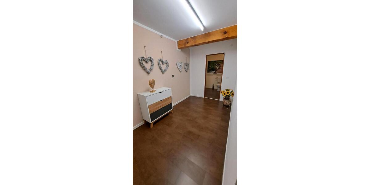 Einfamilienhaus Nürnberg Eberhardshof - 4 Zimmer, 120 m&sup2;, 242.000&euro; | Angebot:25234420