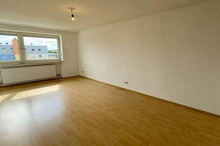 Wohnung Nürnberg Zerzabelshof - 3 Zimmer, 79 m&sup2;, 250.000&euro; | Angebot:25666702