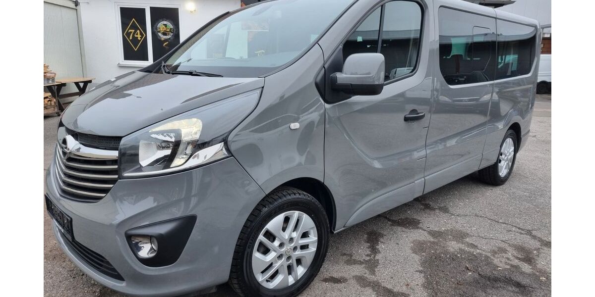 Opel Vivaro 185.600 km 15.500 &euro; Nürnberg 90431