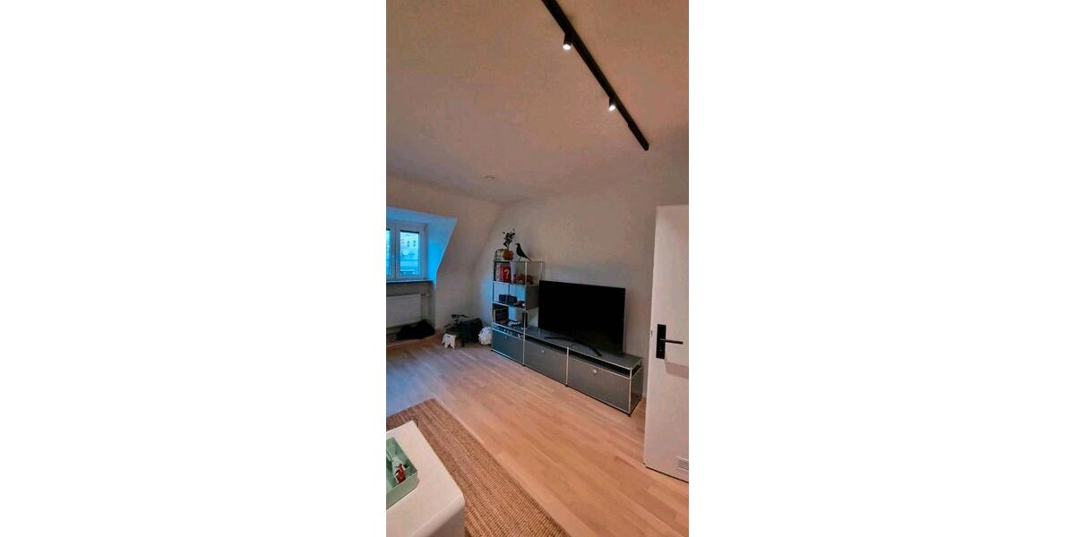 Dachgeschoßwohnung Nürnberg Kleinweidenmühle - 3 Zimmer, 68 m&sup2;, 315.000&euro; | Angebot:27131802
