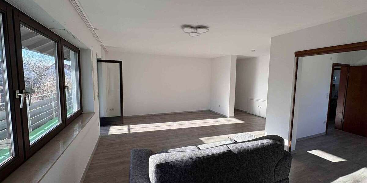 Wohnung zum Kaufen in Herzogenaurach 349.900 € 101.5 m² 4 zimmer