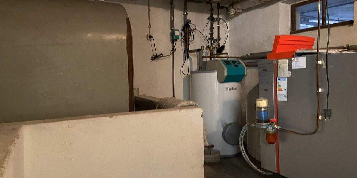 Einfamilienhaus Roßtal Weitersdorf - 9 Zimmer, 187 m&sup2;, 349.000&euro; | Angebot:25211193