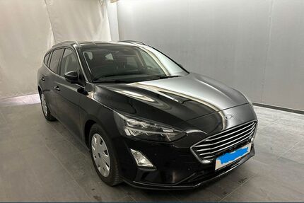 Ford Focus 154.637 km 9.990 &euro; Fürth 90765