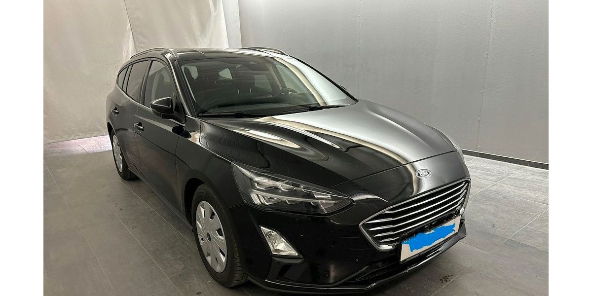 Ford Focus 154.637 km 9.990 &euro; Fürth 90765