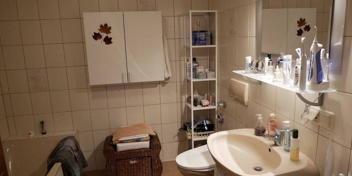Etagenwohnung Oberasbach Altenberg - 2 Zimmer, 61 m&sup2;, 199.000&euro; | Angebot:26723234