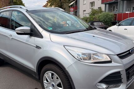 Ford Kuga 40.000 km 11.600 &euro; Nürnberg 90431