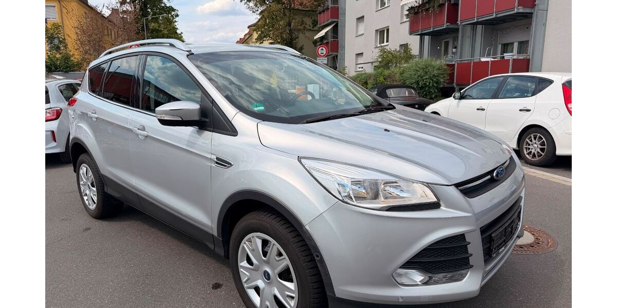 Ford Kuga 40.000 km 11.600 &euro; Nürnberg 90431