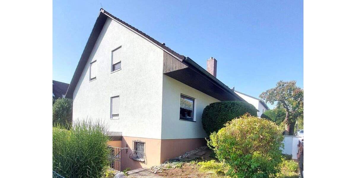 Mehrfamilienhaus, Wohnhaus Cadolzburg - 9 Zimmer, 245 m&sup2;, 659.000&euro; | Angebot:25654284