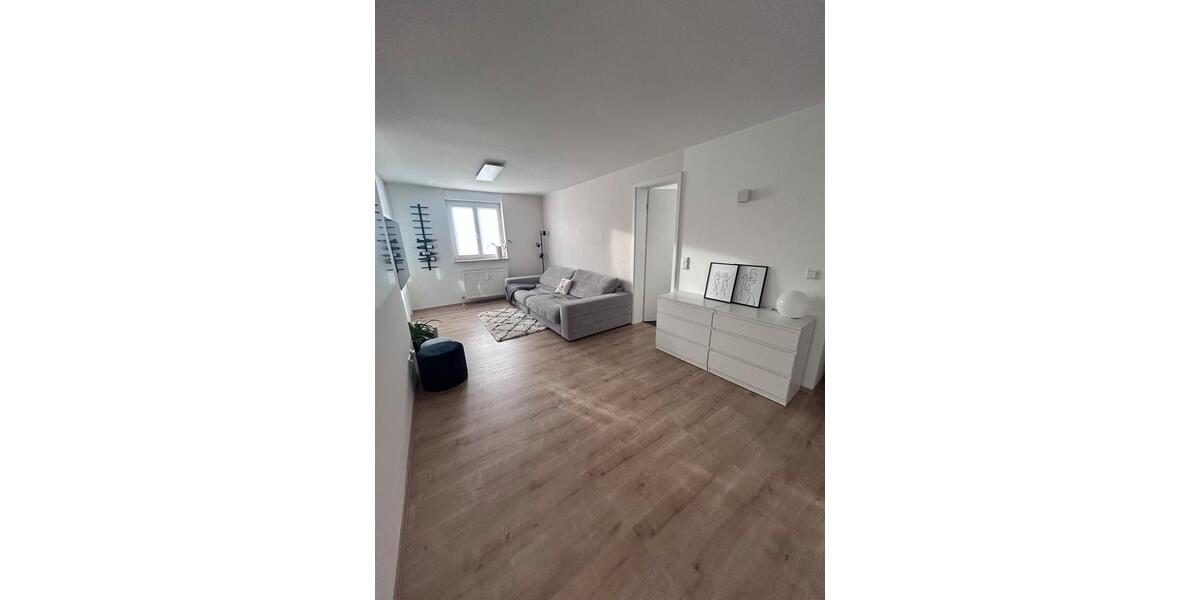 2-Zimmer Wohnung mit Wintergarten zur Miete in 90451 Röthenbach 2 zimmer