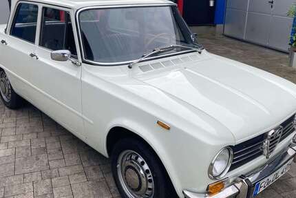 Alfa Romeo Giulia 62.724 km 20.900 € Effeltrich 91090