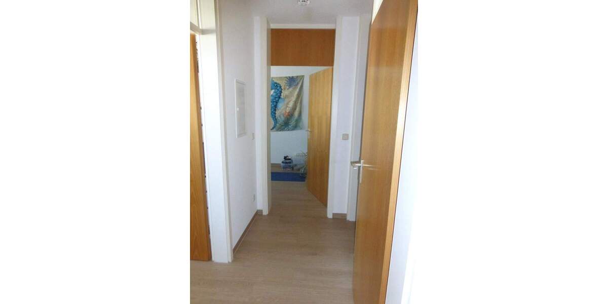 ENTSPANNUNG PUR! Moderne, helle 3 ZW (3. OG, Lift) mit Wintergarten, EBKü., TG-Stellplatz in ruhiger, grüner Lage direkt am Volkspark Marienberg. 3 zimmer