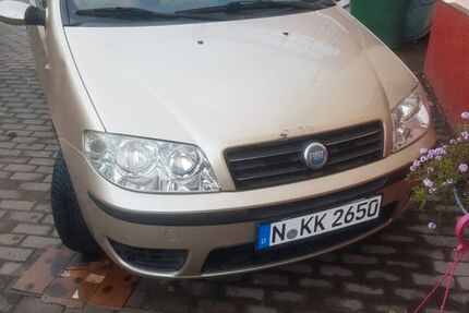 Fiat Punto 166.000 km 1.199 &euro; Nürnberg 90463