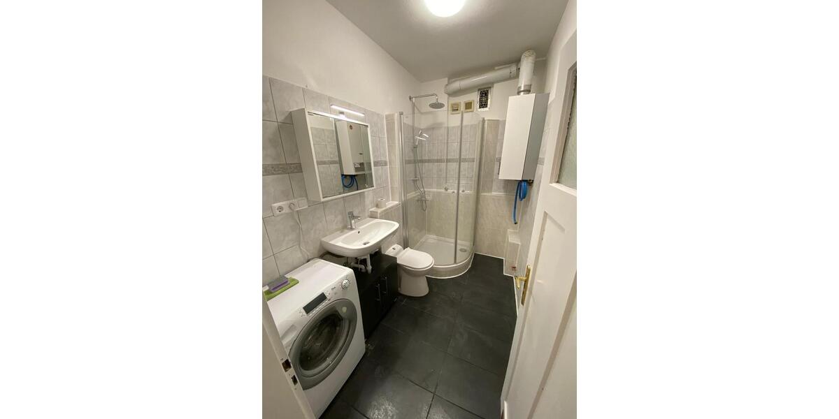 Etagenwohnung Nürnberg Gleißhammer - 6 Zimmer, 115 m&sup2;, 1.250&euro; | Angebot:26405827