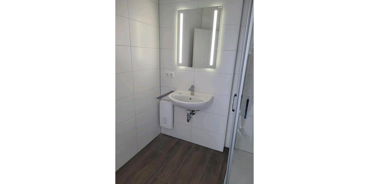 Etagenwohnung Aurachtal - 2 Zimmer, 43 m&sup2;, 575&euro; | Angebot:26399560
