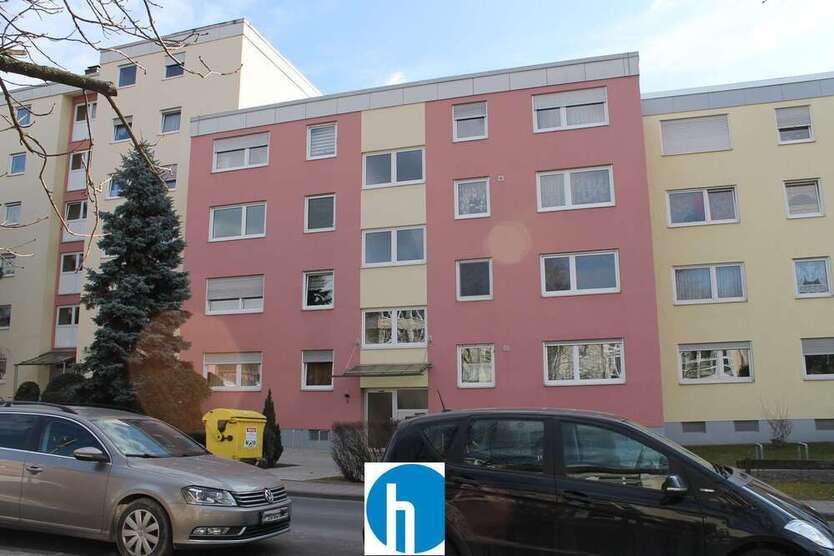 Wohnung zum Kaufen in Forchheim 174.000 € 77 m²